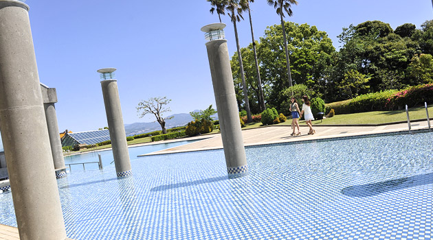 Garden pool